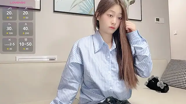 saomaomao69 online show from January 8, 9:10 pm