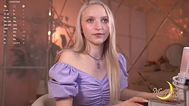 marylunamay online show from June 19, 5:24 am