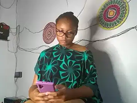 Snapshot of hot-tandy chatting on March 13, 5:50 pm hot-tandy online show from March 13, 5:50 pm