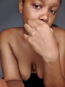 hot-tandy online show from February 18, 7:28 am