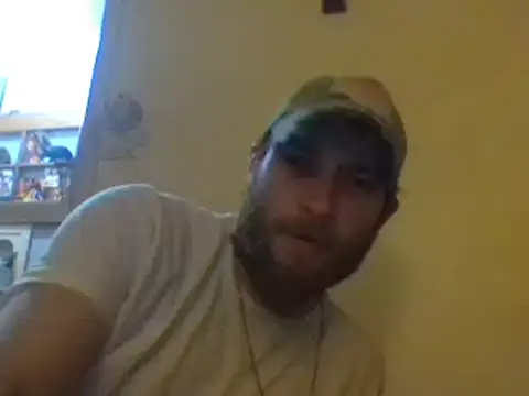 Snapshot of kingslife131313 chatting on February 27, 9:29 am kingslife131313 online show from February 27, 9:29 am