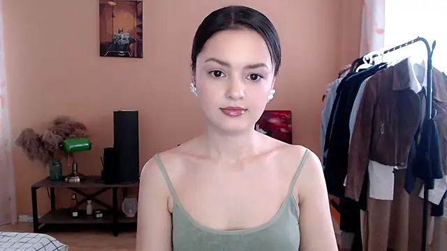 CuteRuby99 online show from February 23, 4:36 am