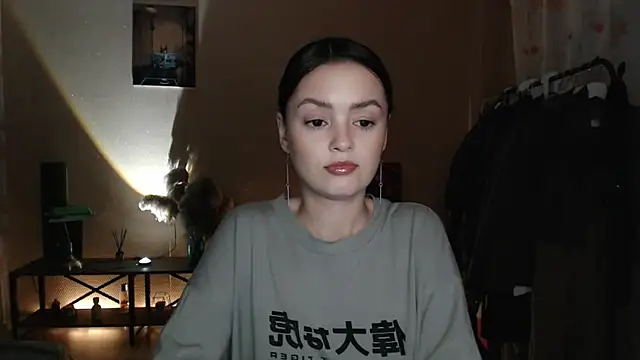 CuteRuby99 online show from May 12, 3:51 pm
