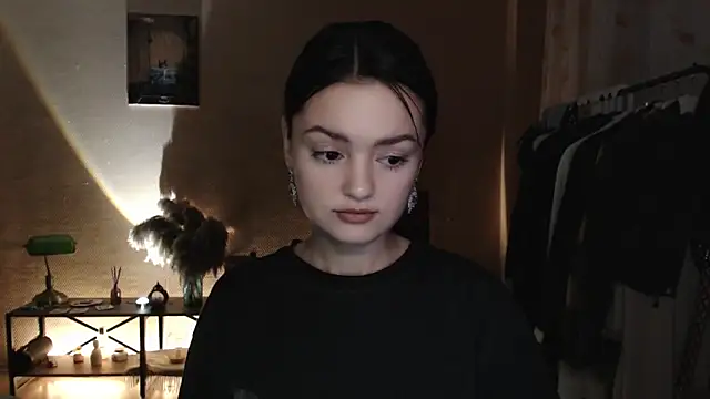 CuteRuby99 online show from November 9, 4:33 pm