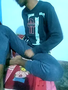 Snapshot of Desisumana chatting on January 20, 5:06 pm Desisumana online show from January 20, 5:06 pm