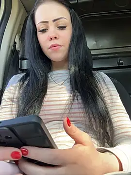 Snapshot of Highschoolpussy chatting on March 21, 12:50 pm Highschoolpussy online show from March 21, 12:50 pm