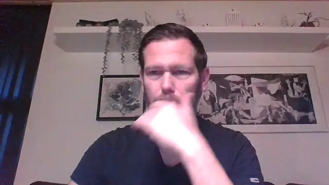 Snapshot of Gotta1 chatting on February 22, 6:28 am Gotta1 online show from February 22, 6:28 am