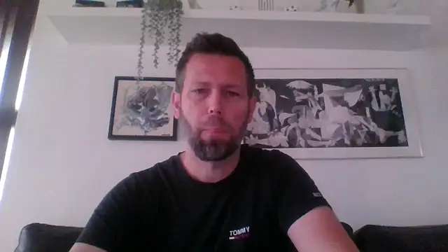 Snapshot of Gotta1 chatting on September 21, 9:58 am Gotta1 online show from September 21, 9:58 am