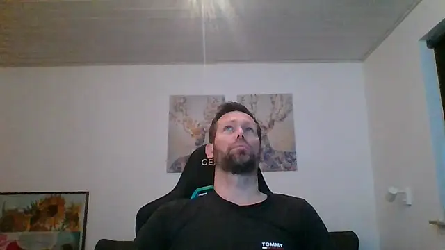 Gotta1 online show from December 19, 7:33 am