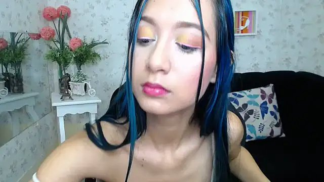 Saloo uwu online show from February 8, 12:28 pm