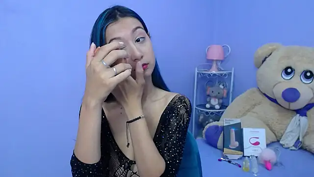 Saloo uwu online show from February 6, 12:26 pm