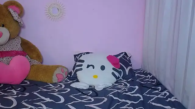 Saloo uwu online show from March 14, 6:39 pm