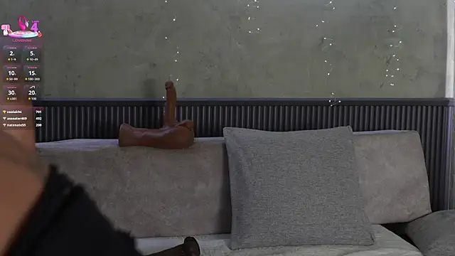 Will Hendrix online show from April 12, 11:30 pm