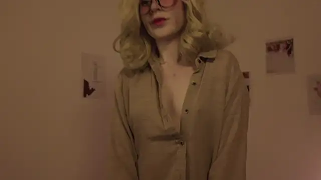 MariMaddison online show from March 2, 7:19 pm