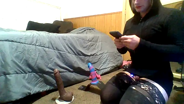 cumlovinsissy online show from November 19, 1:55 pm