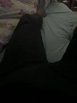 Snapshot of young1fucker chatting on October 21, 2:38 pm young1fucker online show from October 21, 2:38 pm