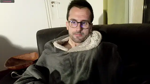 Snapshot of byakkotorra chatting on March 11, 8:53 pm byakkotorra online show from March 11, 8:53 pm