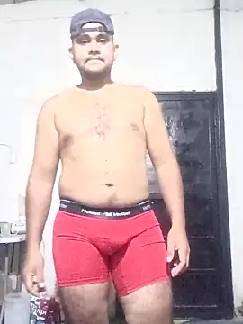travieso2893 online show from June 3, 2:45 am