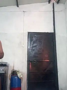 travieso2893 online show from February 2, 12:59 pm