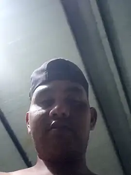 travieso2893 online show from March 28, 2:23 am