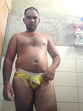 Snapshot of travieso2893 chatting on March 3, 6:35 pm travieso2893 online show from March 3, 6:35 pm