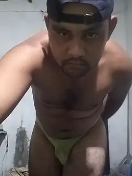 travieso2893 online show from April 8, 3:08 am