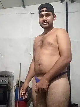 travieso2893 online show from February 8, 3:04 am