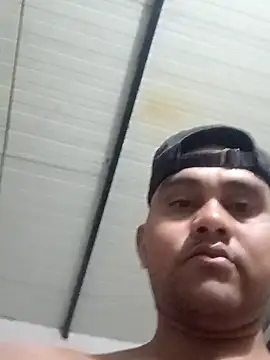 travieso2893 online show from March 2, 3:07 am