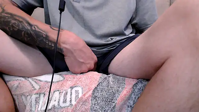 JohnnyKorrupt  online show from September 17, 6:48 am