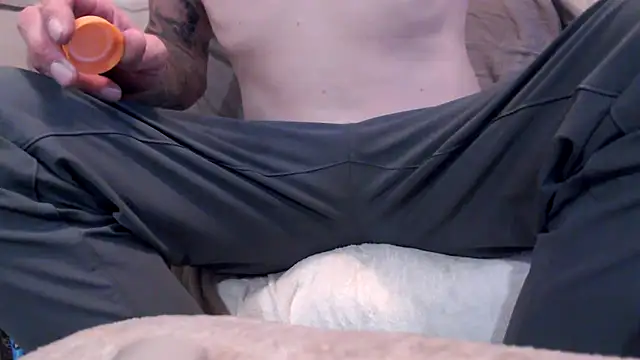 JohnnyKorrupt  online show from October 1, 3:27 pm