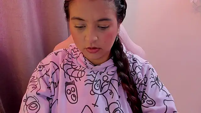 Sweet Chloe06 online show from December 6, 3:39 pm