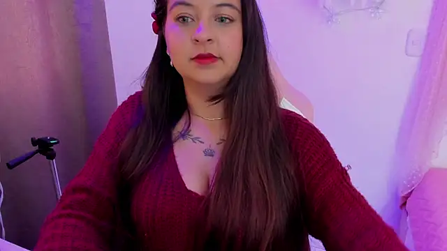 Sweet Chloe06 online show from December 3, 8:55 pm