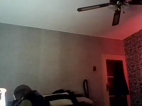 Nikolaiyy online show from May 15, 2:09 am