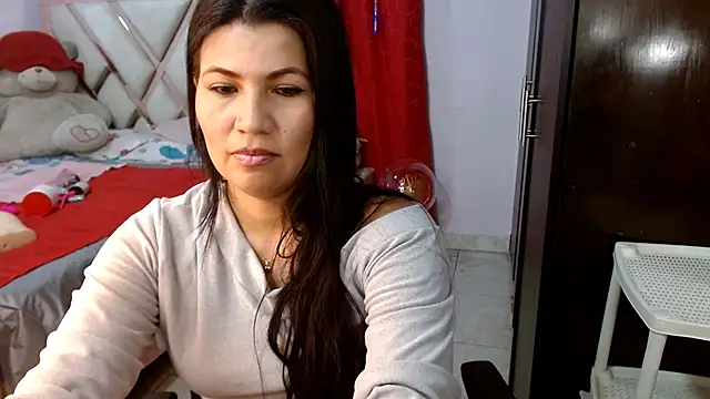 nahomi star model online show from September 14, 3:29 am