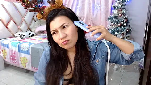 nahomi star model online show from January 8, 3:08 am
