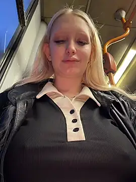 Milkyy wway online show from March 27, 3:15 am