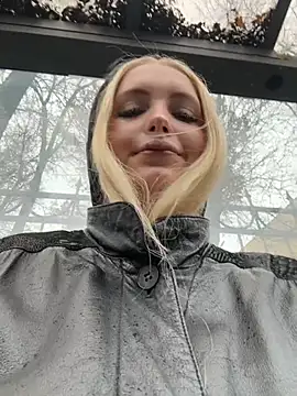 Milkyy wway online show from October 31, 6:21 am