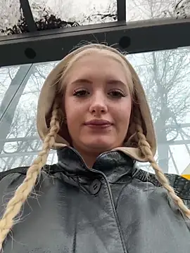 Milkyy wway online show from November 18, 6:39 am