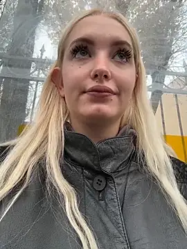 Milkyy wway online show from October 25, 6:12 am