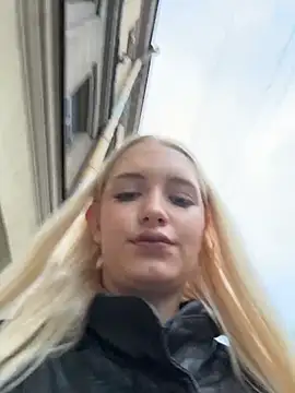 Milkyy wway online show from November 4, 6:17 am