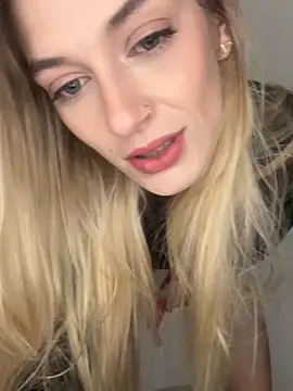 Lolitaxlola online show from February 20, 1:24 am