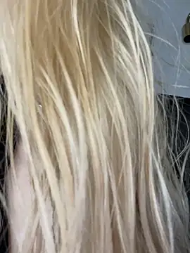 Lolitaxlola online show from March 31, 12:40 pm