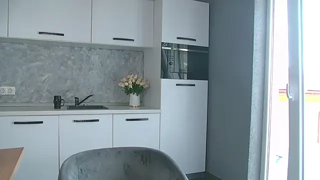IrisMonn online show from July 10, 4:34 am