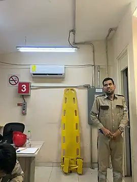 EnriquePersian197 online show from February 11, 12:16 pm