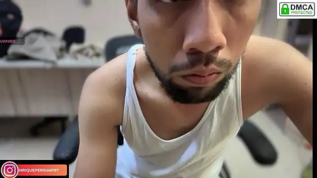 EnriquePersian197 online show from April 4, 5:58 am