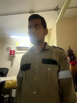 EnriquePersian197 online show from January 7, 12:21 pm