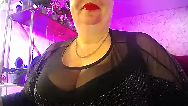  Sweet Woman online show from April 12, 5:54 am