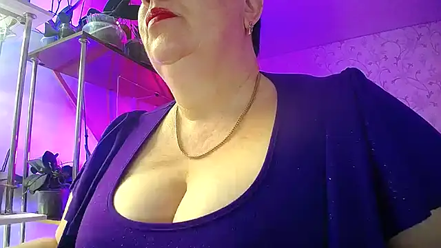  Sweet Woman online show from January 9, 7:37 am