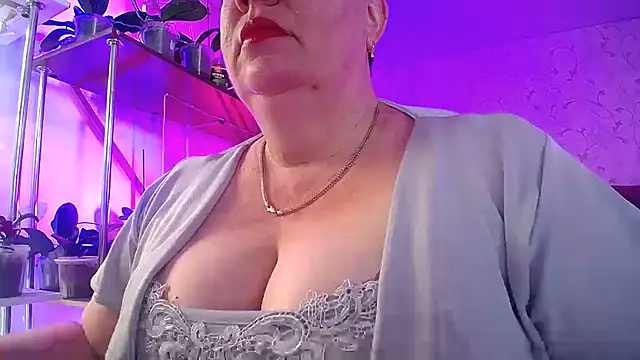 Snapshot of _Sweet_Woman chatting on June 14, 7:20 am Sweet Woman online show from June 14, 7:20 am