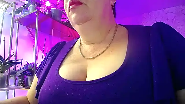 Snapshot of _Sweet_Woman chatting on October 11, 4:24 am Sweet Woman online show from October 11, 4:24 am